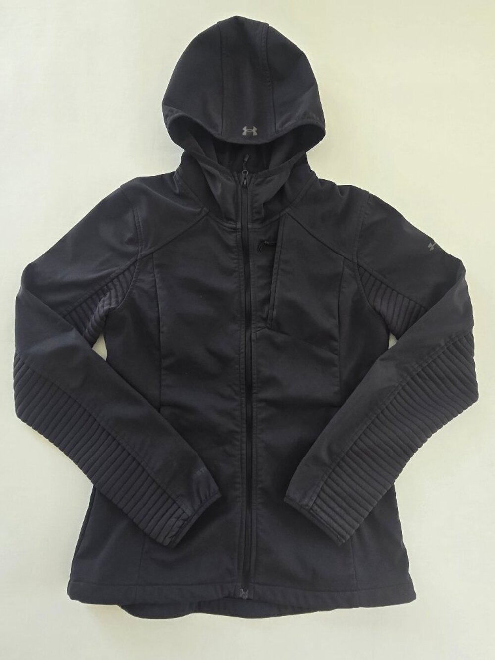 Under Armour UA Black Athletic Hooded Jacket with Ribbed Detailing Size Small